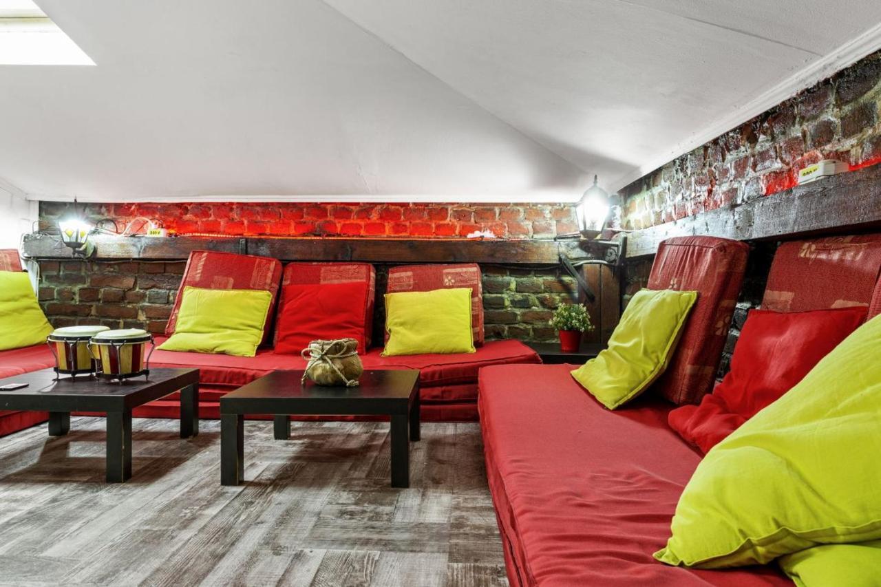 Friends Hostel Bukurešť Exteriér fotografie