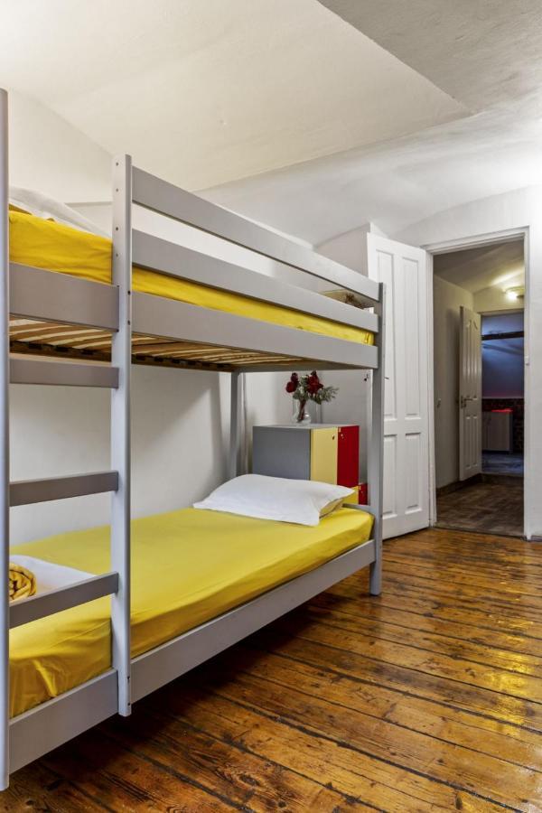 Friends Hostel Bukurešť Exteriér fotografie