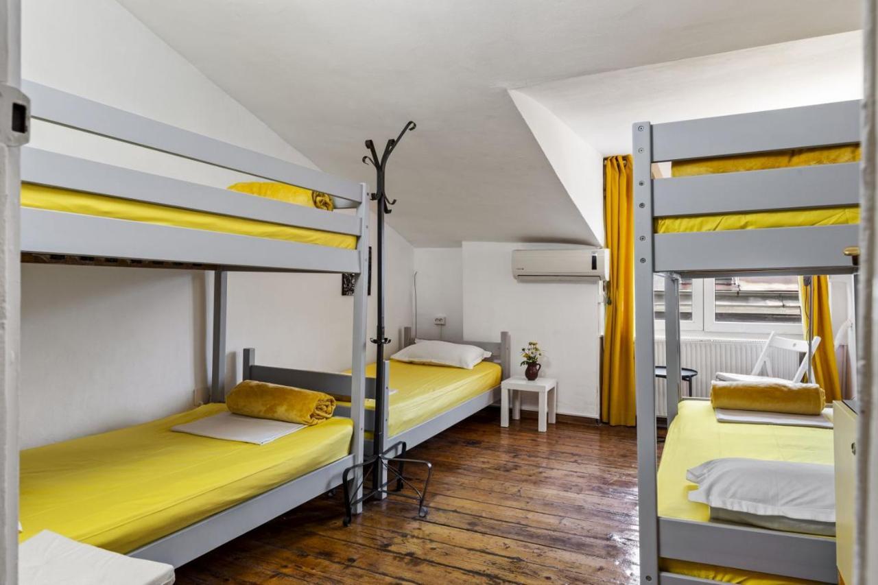 Friends Hostel Bukurešť Exteriér fotografie